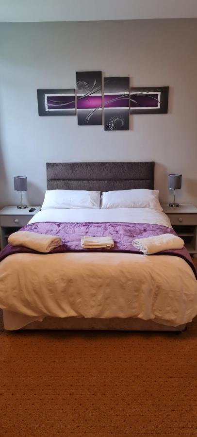 The Dog Inn Old Sodbury Екстер'єр фото