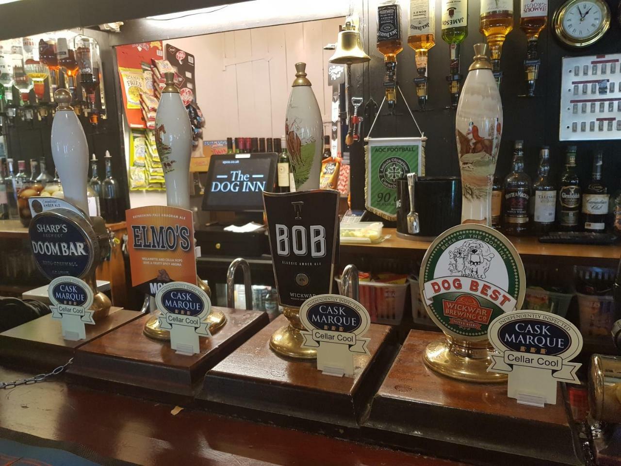 The Dog Inn Old Sodbury Екстер'єр фото